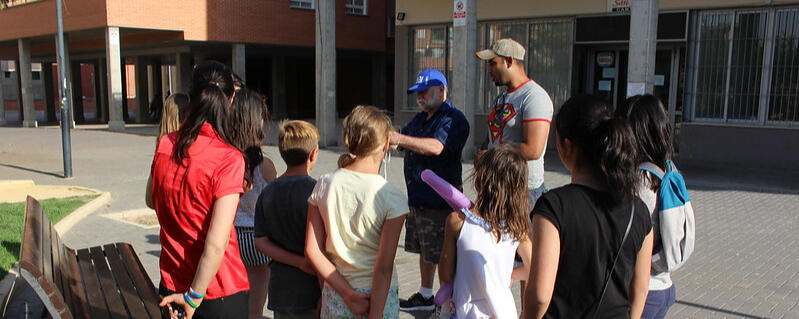 Al doing outreach with youth